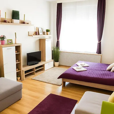 Apartament Andy's Apatment *